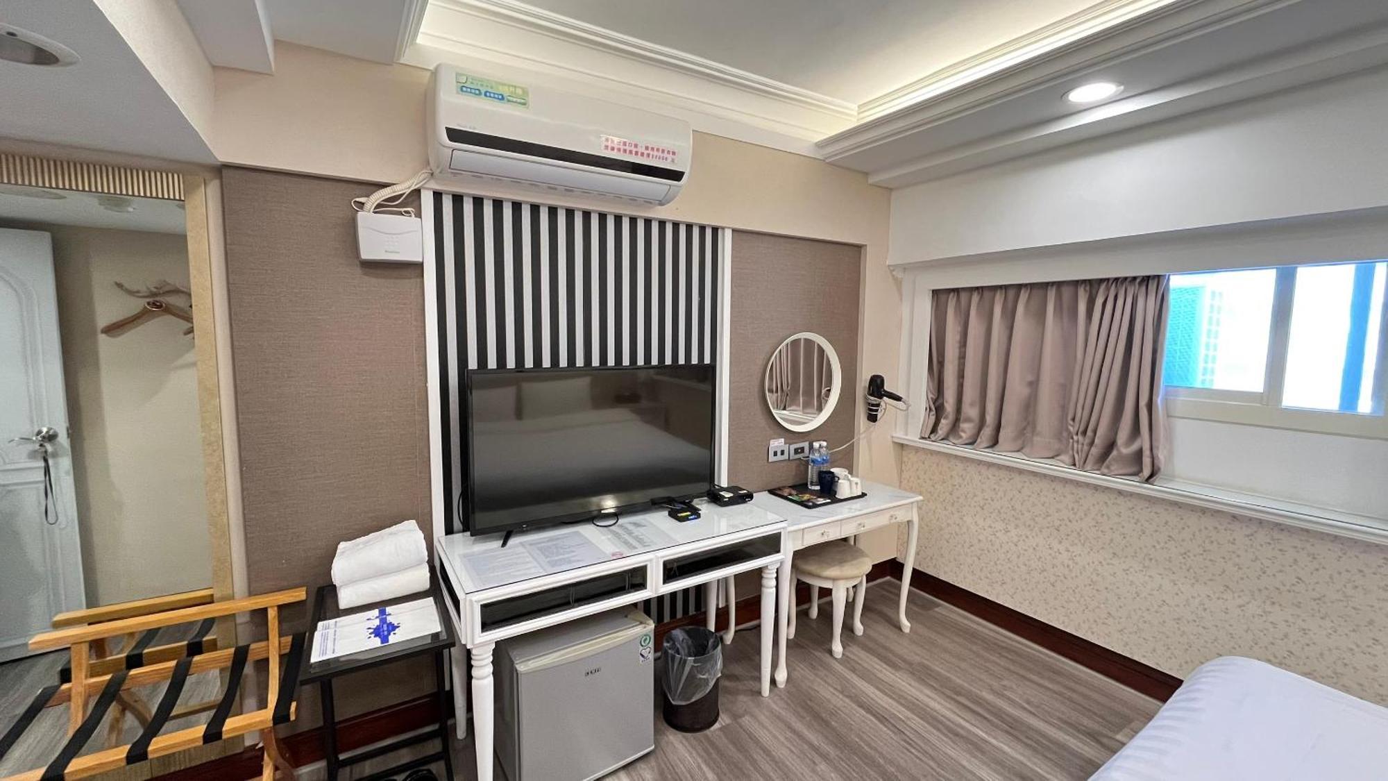 Migo Hotel Taichung Extérieur photo
